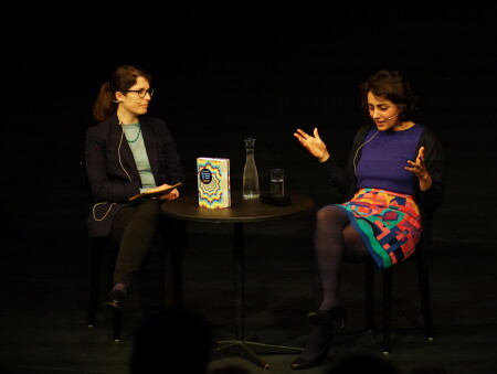 Bild zum Theaterstück PODCAST | PhiloThiK mit Racha Kirakosian